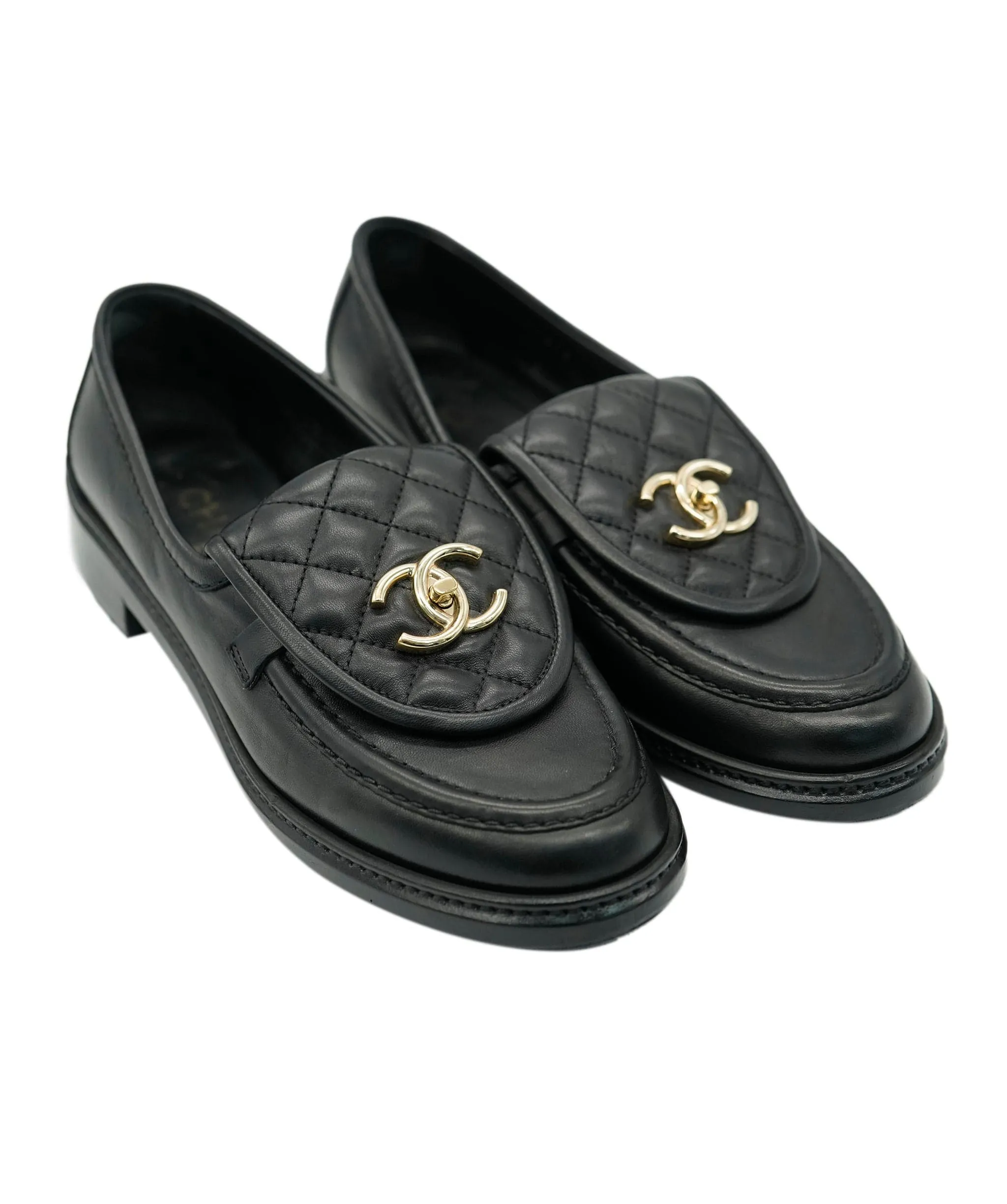 Chanel black turnlock loafers size 37.5  AJL0252