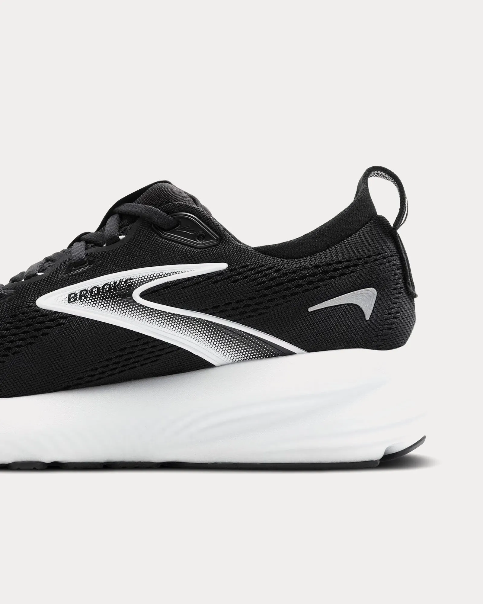 Glycerin 22 Black / Grey / White Running Shoes