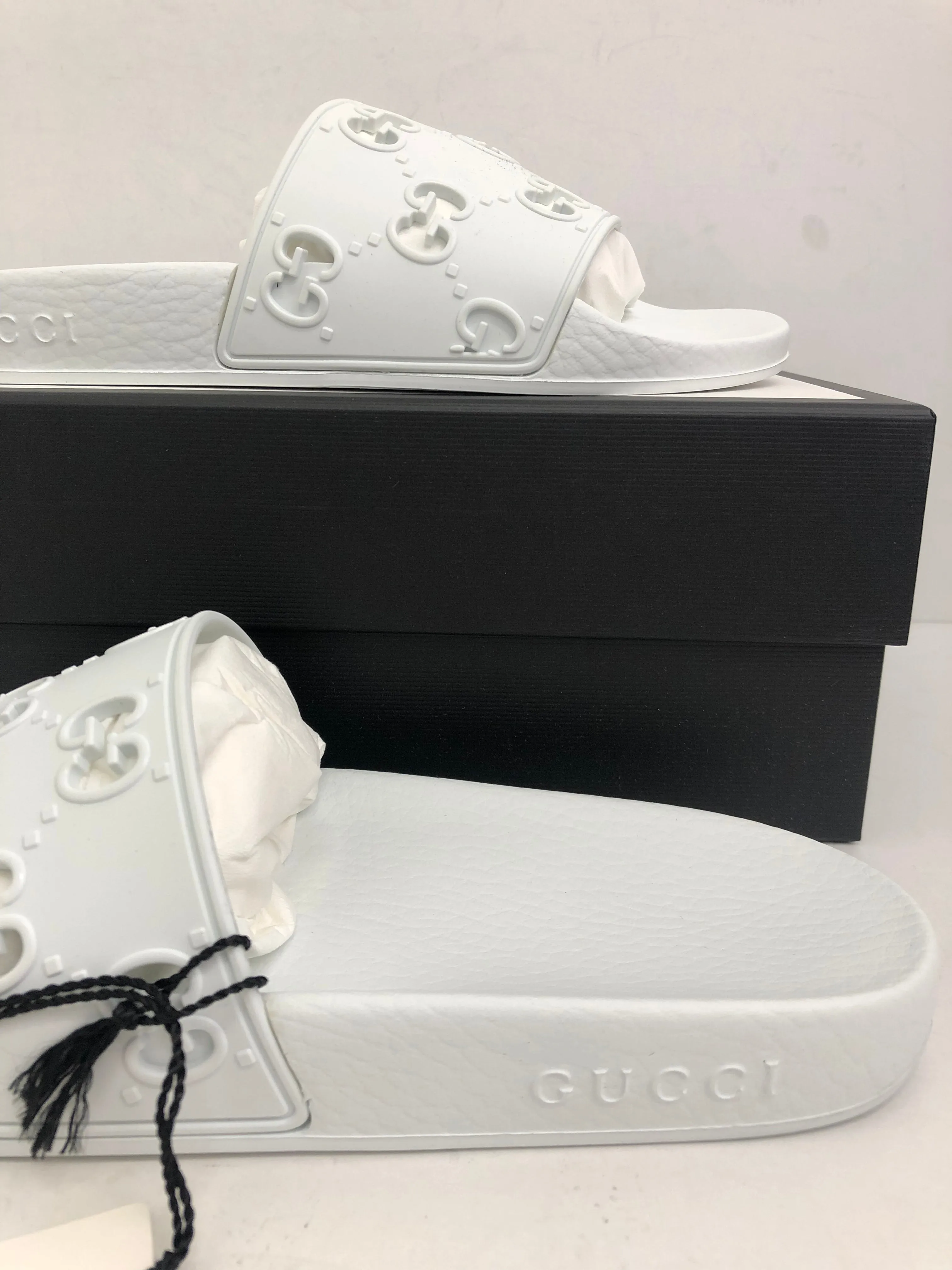 Gucci Women's Great White Rubber GG Sandals  Size 35 - 40