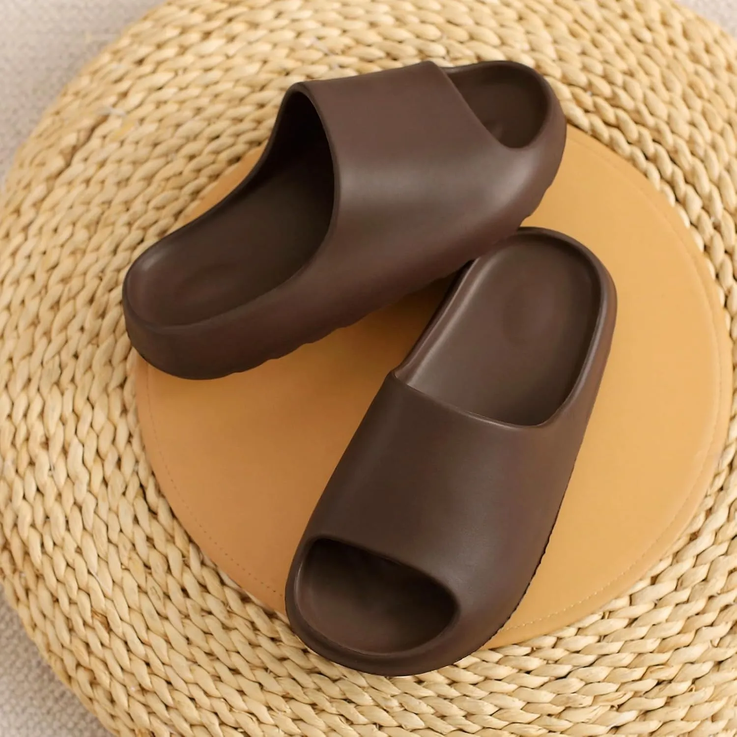 XTJSCBDSH Kids Cloud Slides Boys Girls Pillow Slippers ?C Slip-On Slide Sandals, Summer Beach Pool Shoes, Indoor and Outdoor